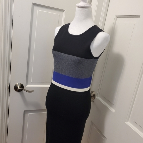 EC LINE The Label Midi Sleeveless Sweater Dress Size Medium, Classic - Picture 4 of 10